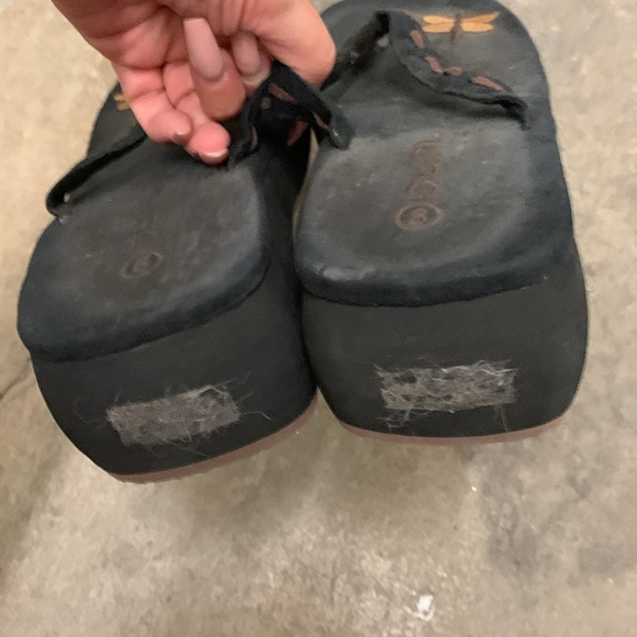 Vintage y2k bum Platform Flip Flops with Dragonfly Detail - Picture 3 of 5